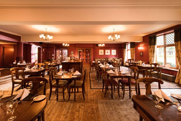 Balmoral Arms | Balmoral Arms 185200005