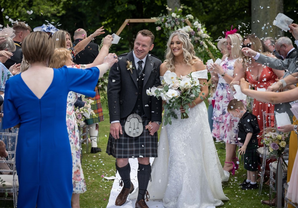 Dunkeld | Dunkeld House Hotel Wedding Lawn Ceremony 5