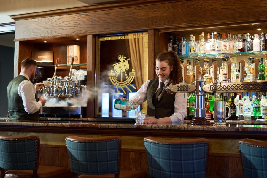 Oban Bay | Oban Bay Hotel Atlantic Bar 1