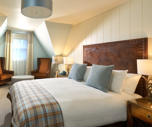 Bed & Room in Scottish Hotel Break