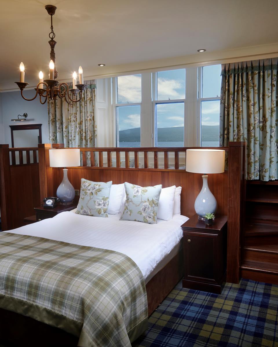 Lagavulin Guestroom With Loch Fyne Views