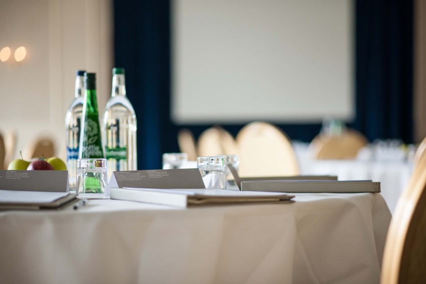 Thainstone House Meetings Table Set Up