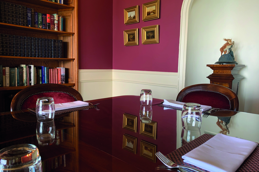 Golf View | Golf View Squirrel Room